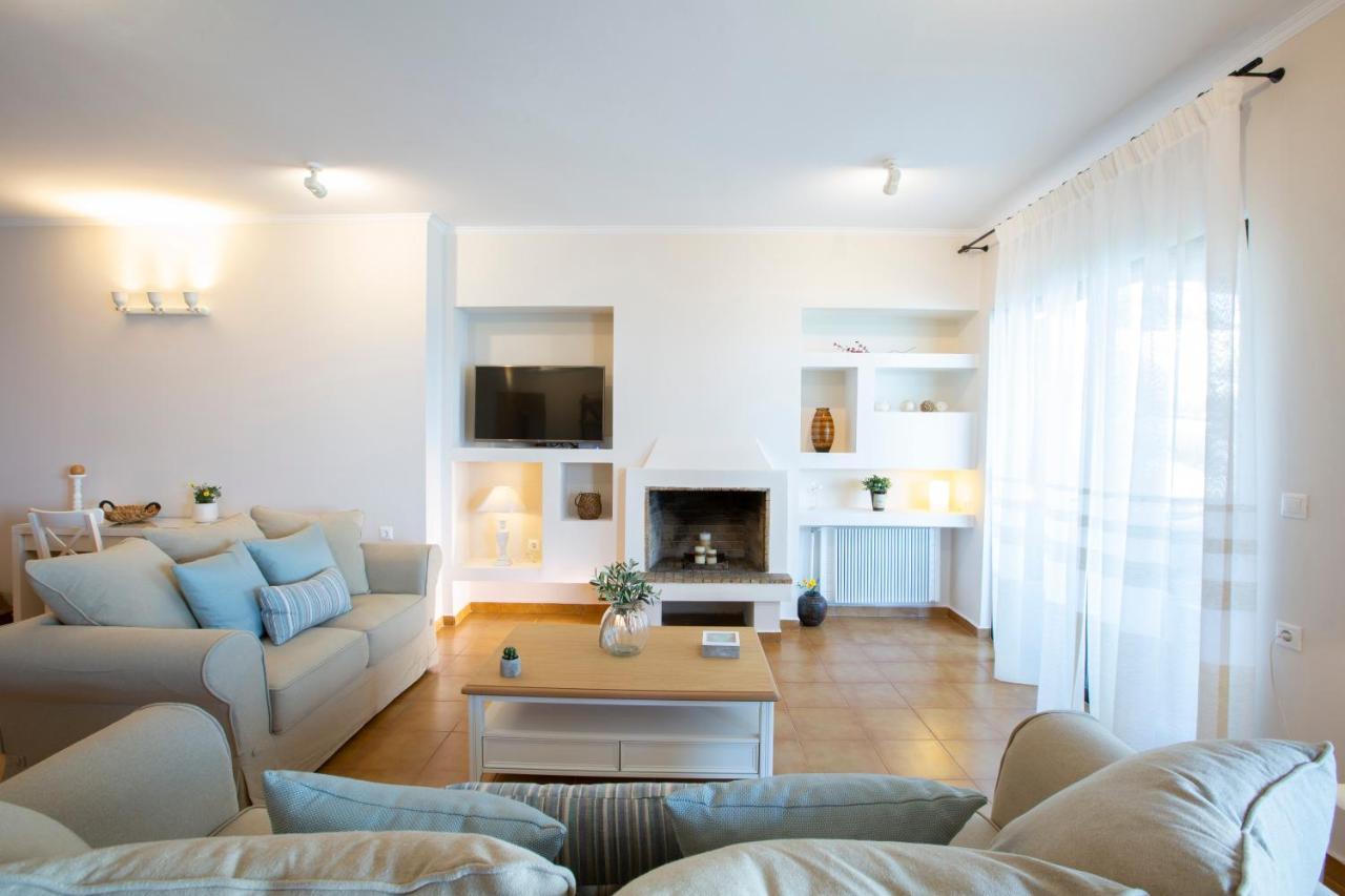 Arokaria Beach House Nikiana Esterno foto